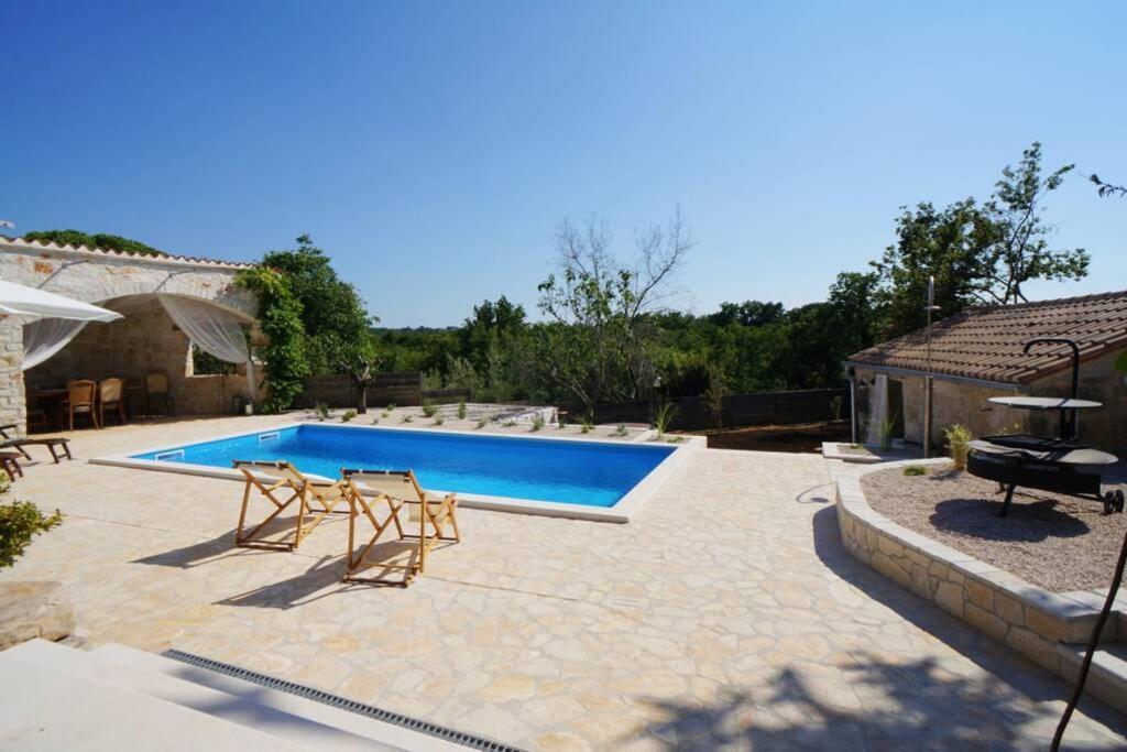 Ferienhaus Villa Alisia, Wunderschoenes Natursteinhaus Bei Porec, Istrien, Kroatien Vranje Selo Exterior foto